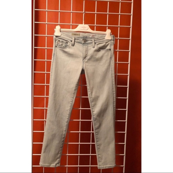 ⬇️$30 AG The Slit Cigarette Crop skinny Jean - Picture 2 of 5